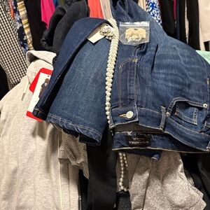 Dresses Tops Jewelry NC Jeans